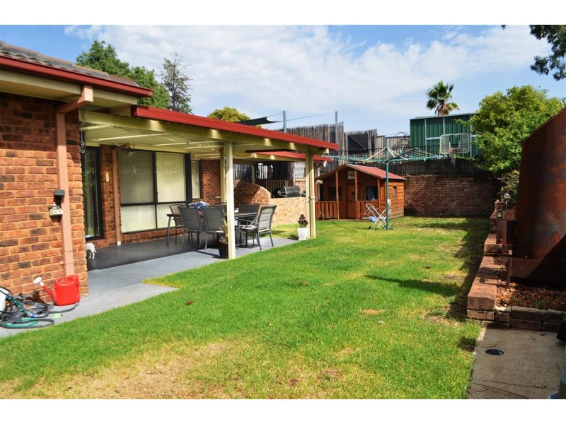 7 Martin Place, Tumut NSW 2720