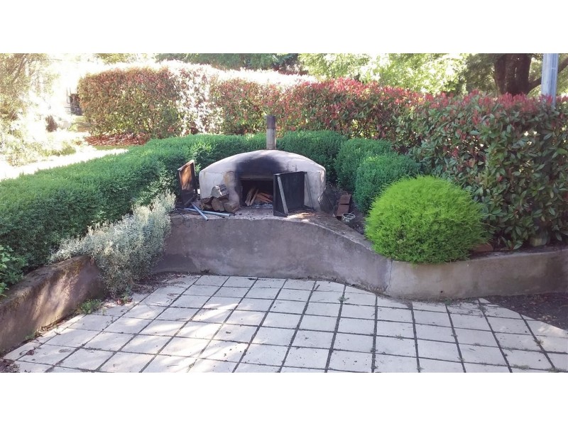 21 Cromwell Street, Adelong NSW 2729