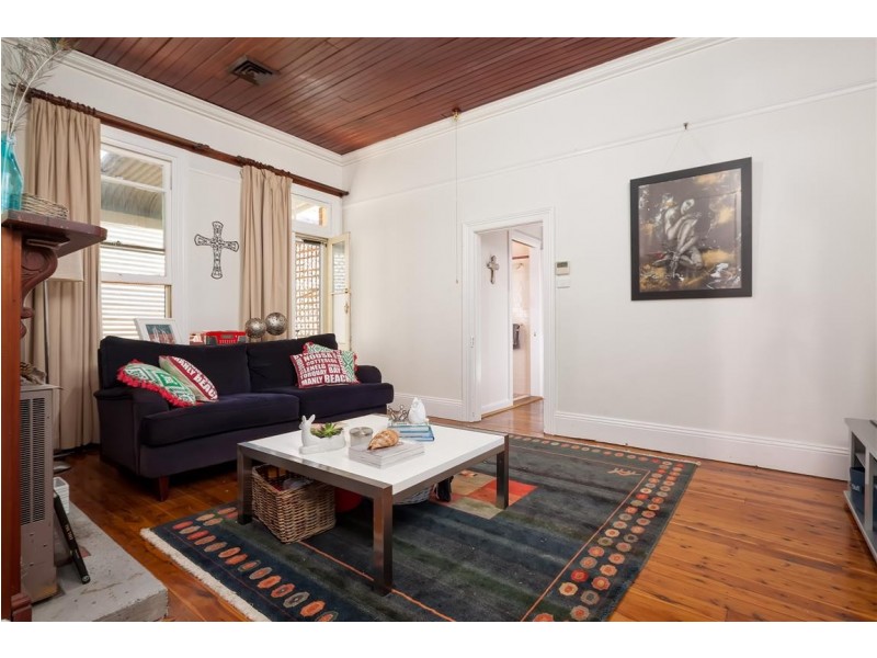 60 Fitzroy Street, Tumut NSW 2720