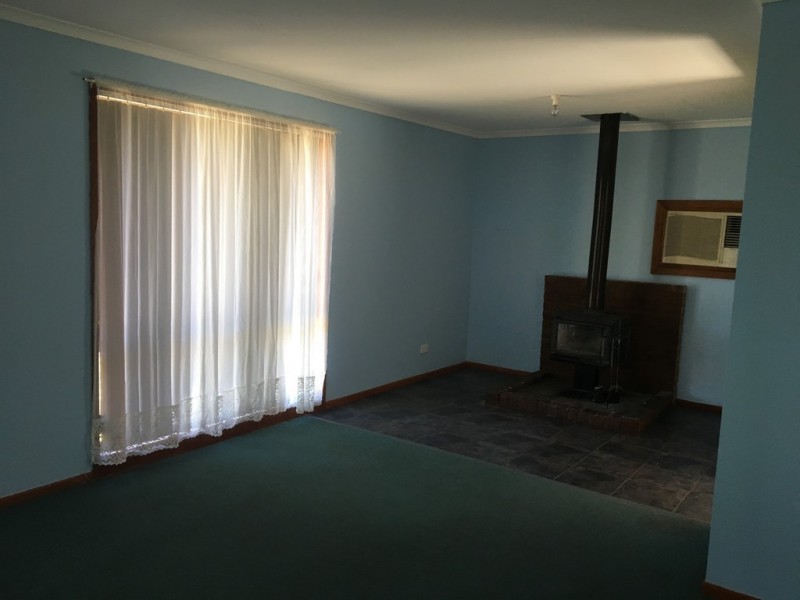 60A Forest Street, Tumut NSW 2720