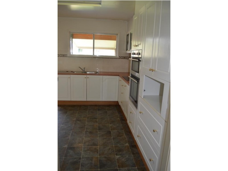 118B Broughton Street, Tumut NSW 2720