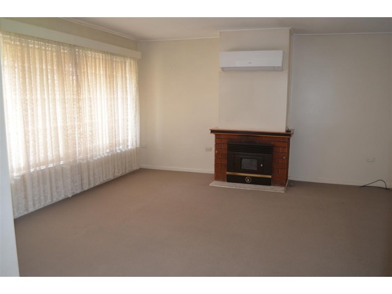 118B Broughton Street, Tumut NSW 2720