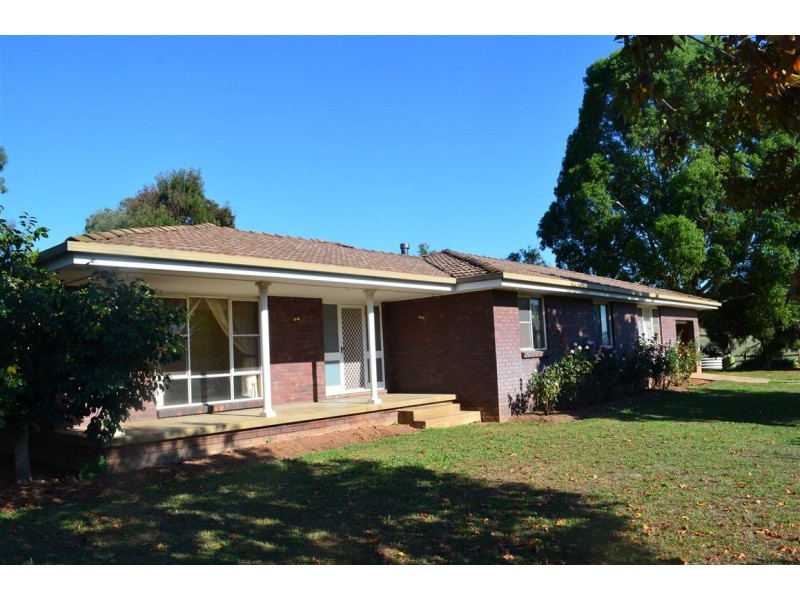 1817 Adelong Road, Tumblong NSW 2729