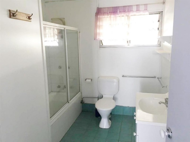 7 Booral Avenue, Tumut NSW 2720