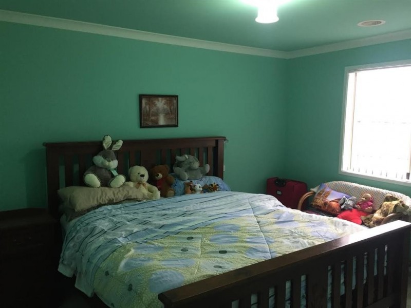 142 West Street, Gundagai NSW 2722