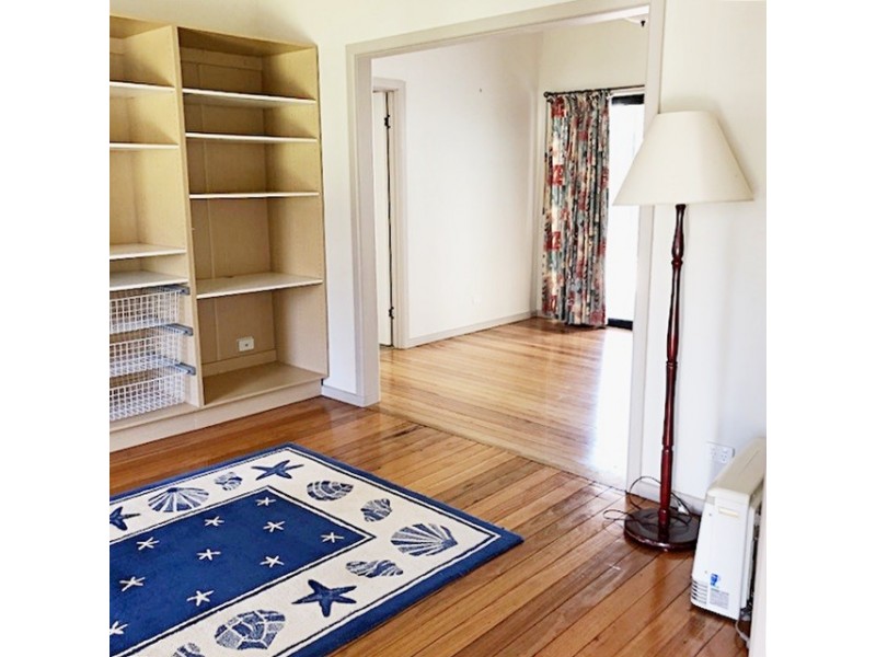 58 Sydney Street, Tumut NSW 2720