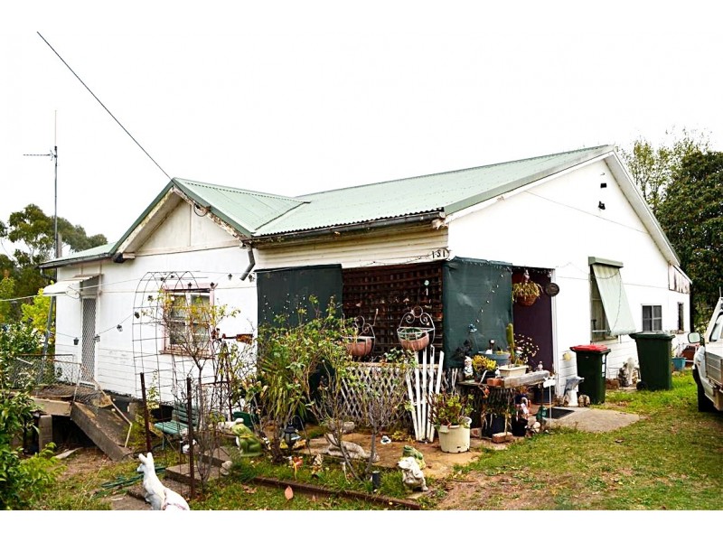 151 Lambie Street, Tumut NSW 2720