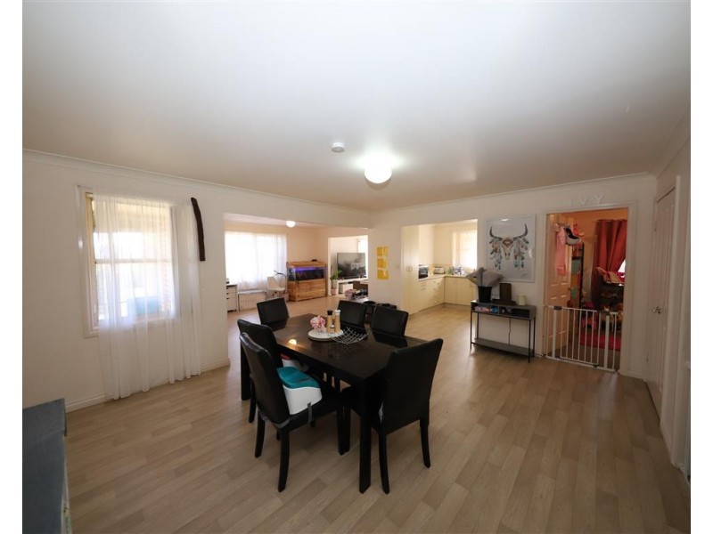 7 The Pavilion, Tumut NSW 2720