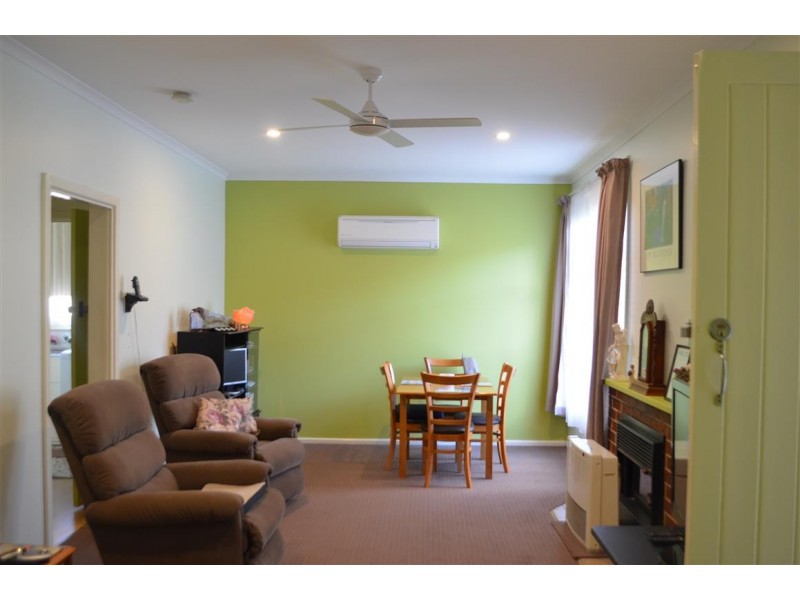 51 Bartlett Street, Batlow NSW 2730