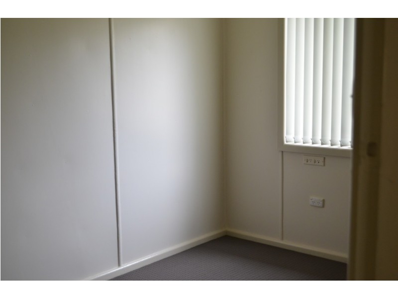 28 Cromwell Street, Adelong NSW 2729