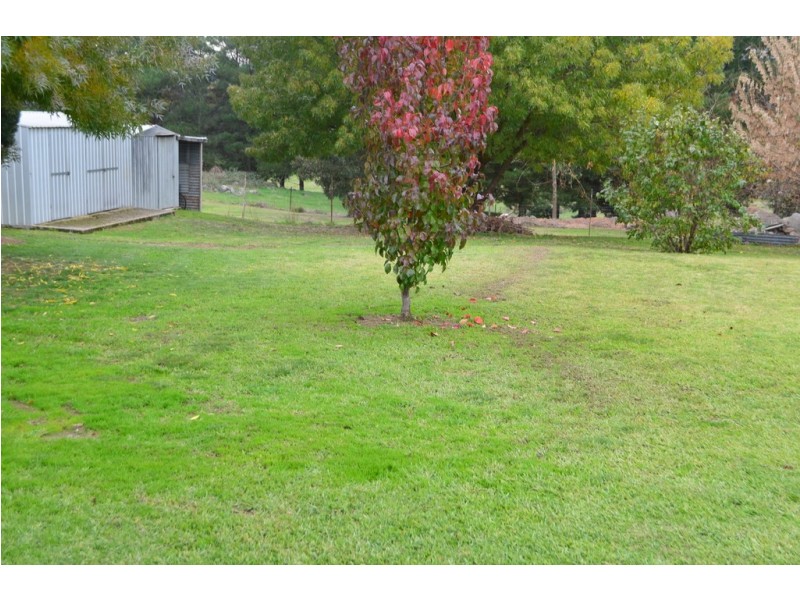 28 Cromwell Street, Adelong NSW 2729