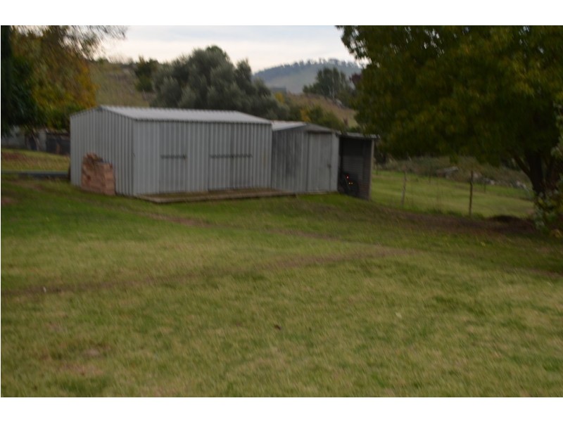 28 Cromwell Street, Adelong NSW 2729
