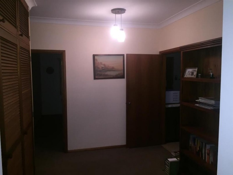 13 Highland Avenue, Tumut NSW 2720