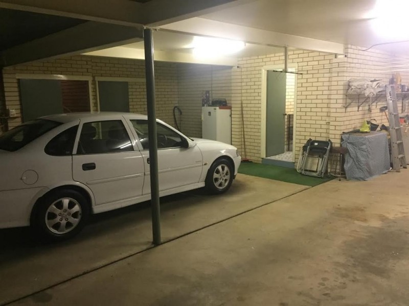 13 Highland Avenue, Tumut NSW 2720