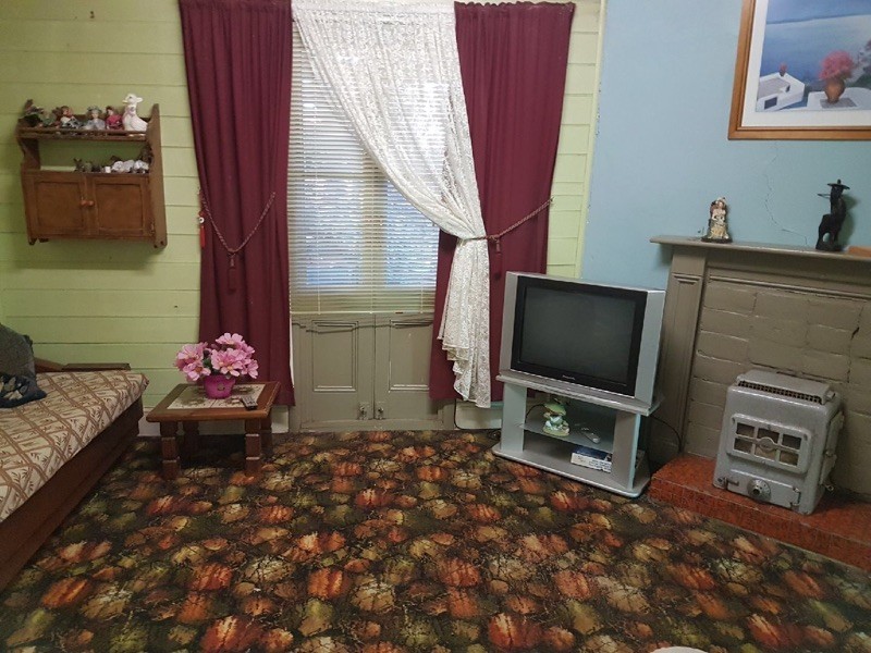 19 Campbell, Adelong NSW 2729