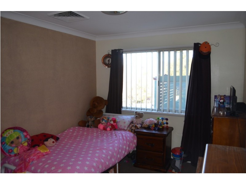 158 Lambie Street, Tumut NSW 2720