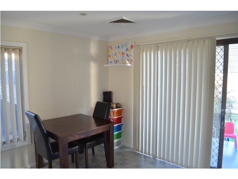 158 Lambie Street, Tumut NSW 2720