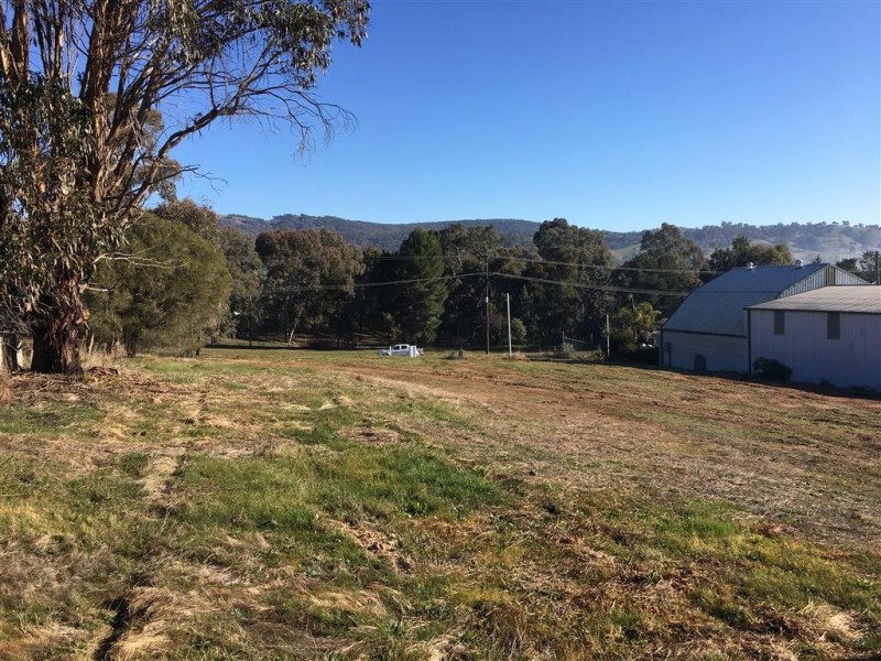190 Snowy Mountains Highway, Tumut NSW 2720