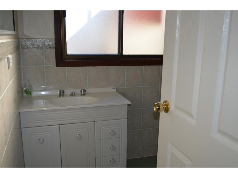 2 Bridle Street, Talbingo NSW 2720