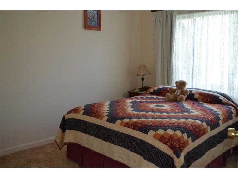 2 Bridle Street, Talbingo NSW 2720