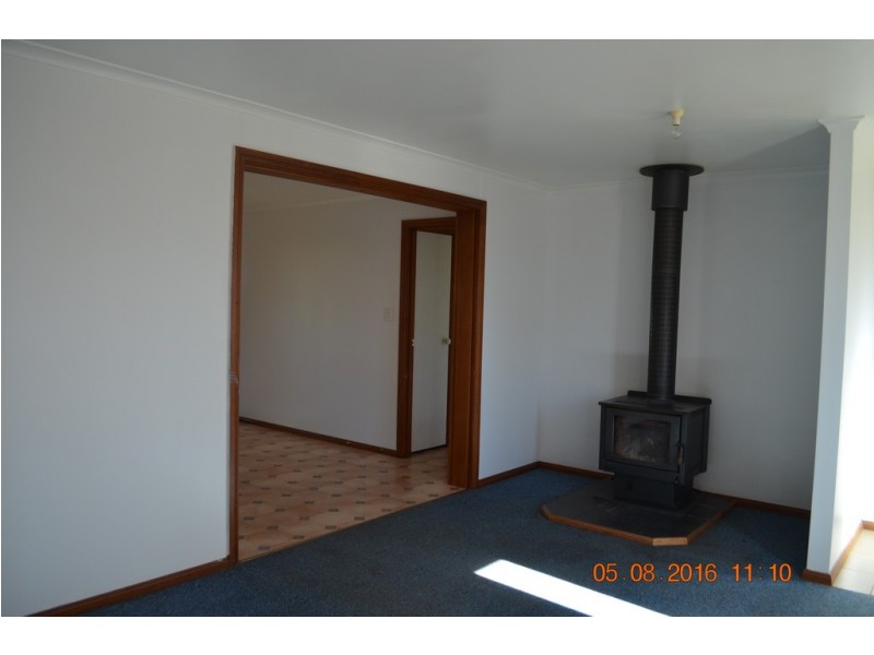 38 Bartoman Street, Batlow NSW 2730