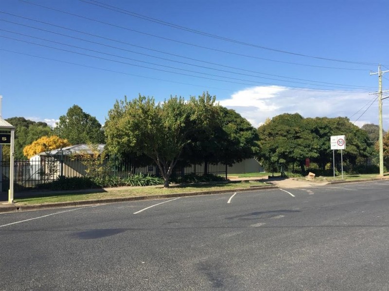 54-56 Capper Stret, Tumut NSW 2720