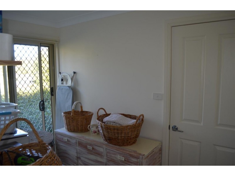 37-39 Campbell Street, Adelong NSW 2729