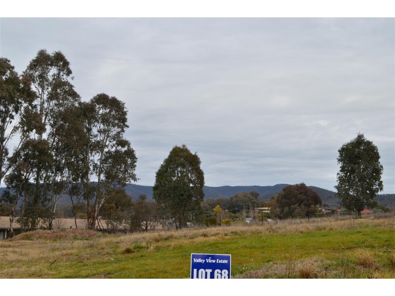 8 Emery Place, Tumut NSW 2720