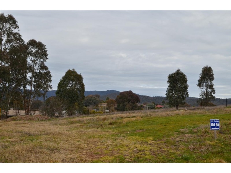 8 Emery Place, Tumut NSW 2720