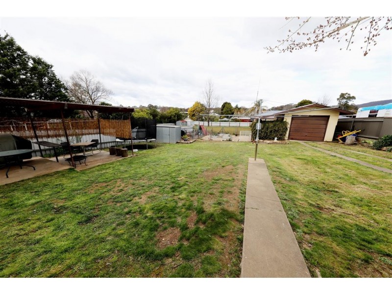 46 Forest Street, Tumut NSW 2720