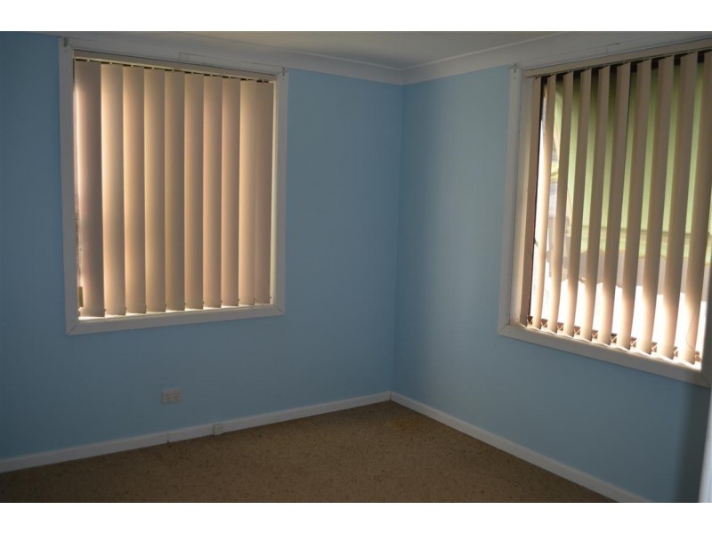 34 Simpson Street, Tumut NSW 2720