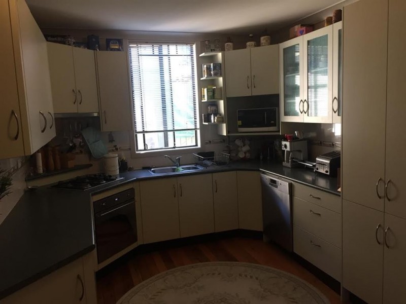 58 Sydney Street, Tumut NSW 2720