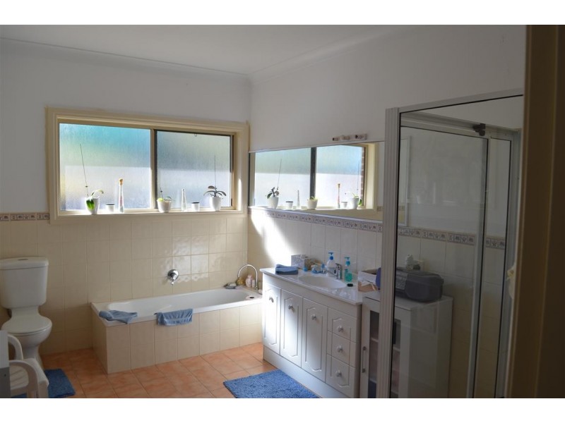 305 Argalong Road, Tumut NSW 2720