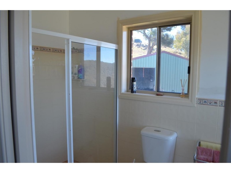 305 Argalong Road, Tumut NSW 2720