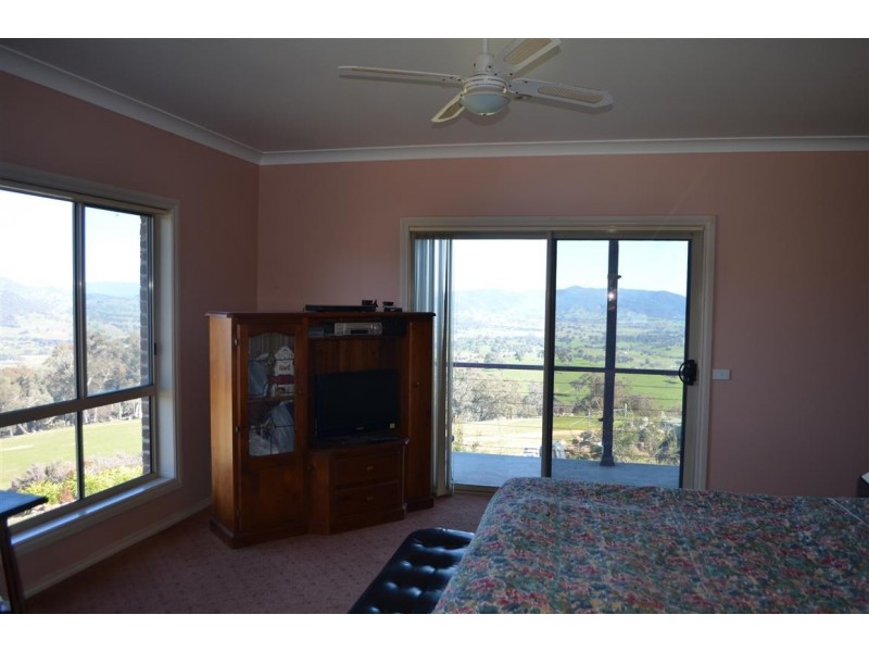 305 Argalong Road, Tumut NSW 2720