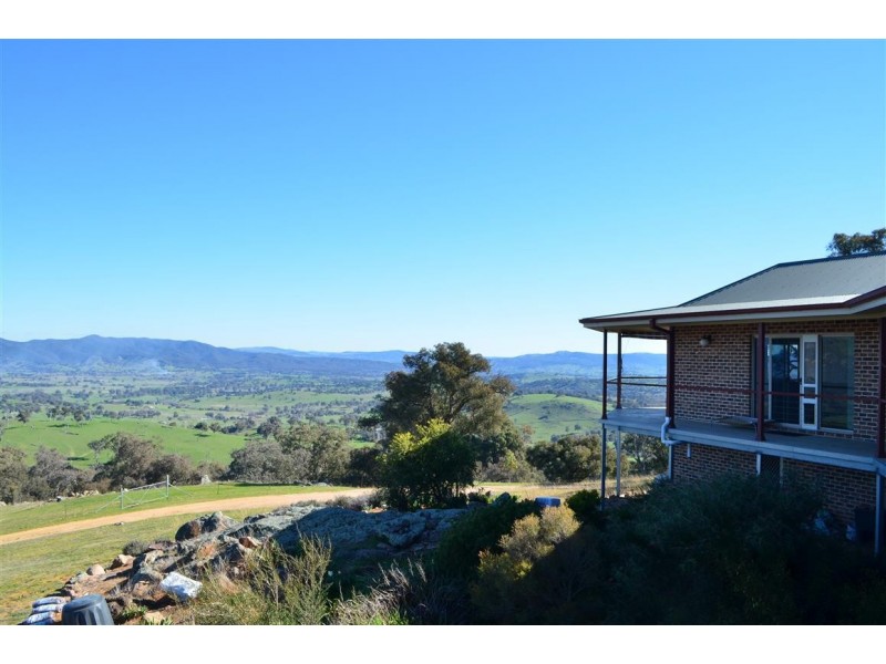 305 Argalong Road, Tumut NSW 2720