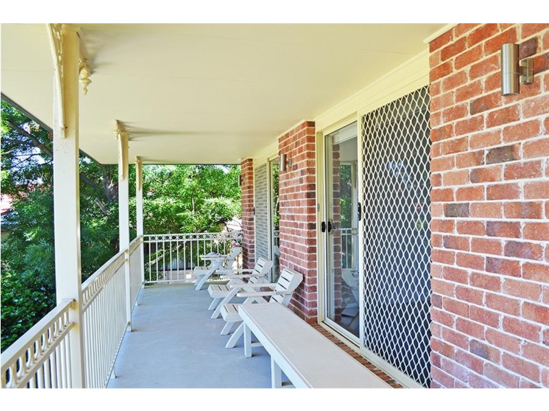 10 Eurabbie Street, Batlow NSW 2730