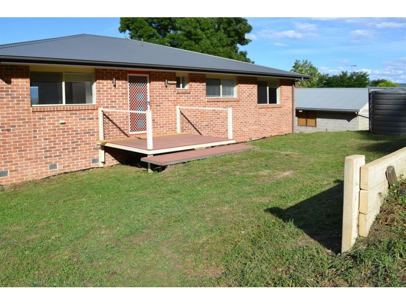 10 Eurabbie Street, Batlow NSW 2730