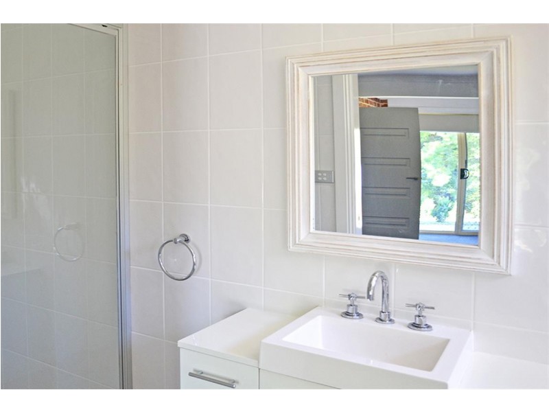 10 Eurabbie Street, Batlow NSW 2730