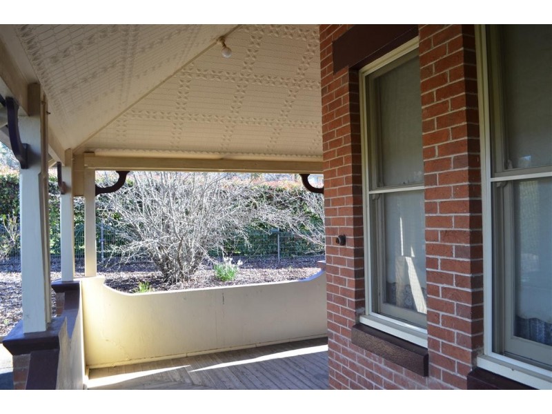 199 Wynyard Sreet, Tumut NSW 2720