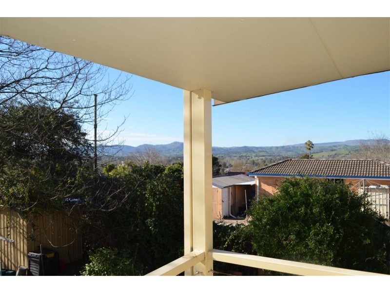 199 Wynyard Sreet, Tumut NSW 2720