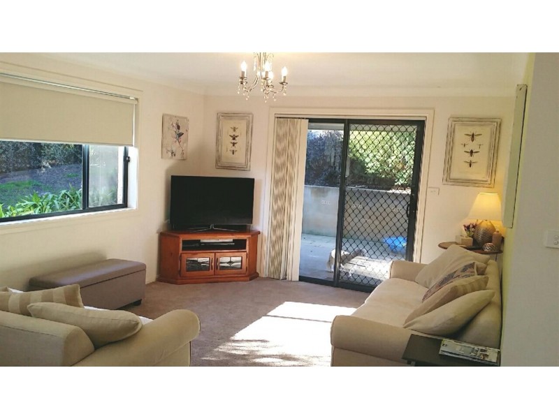 4/1 Lockeridge Drive, Tumut NSW 2720