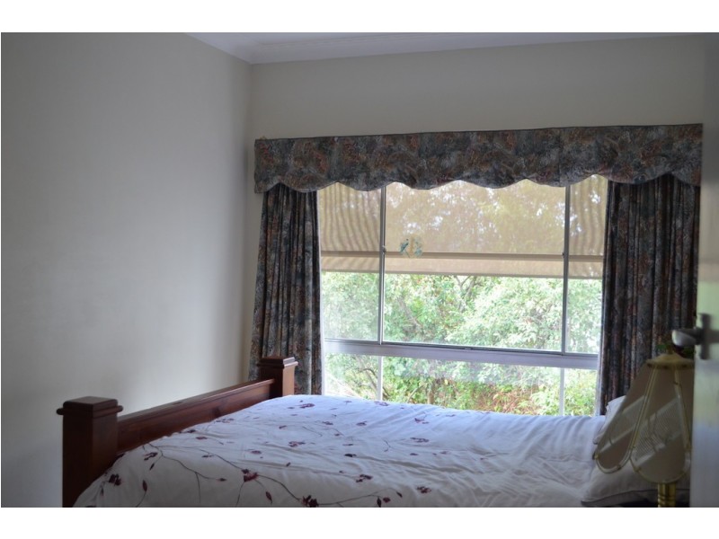 14 Highland Avenue, Tumut NSW 2720