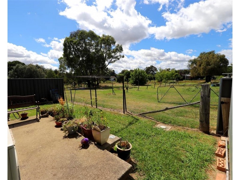 4/176 Capper Street, Tumut NSW 2720