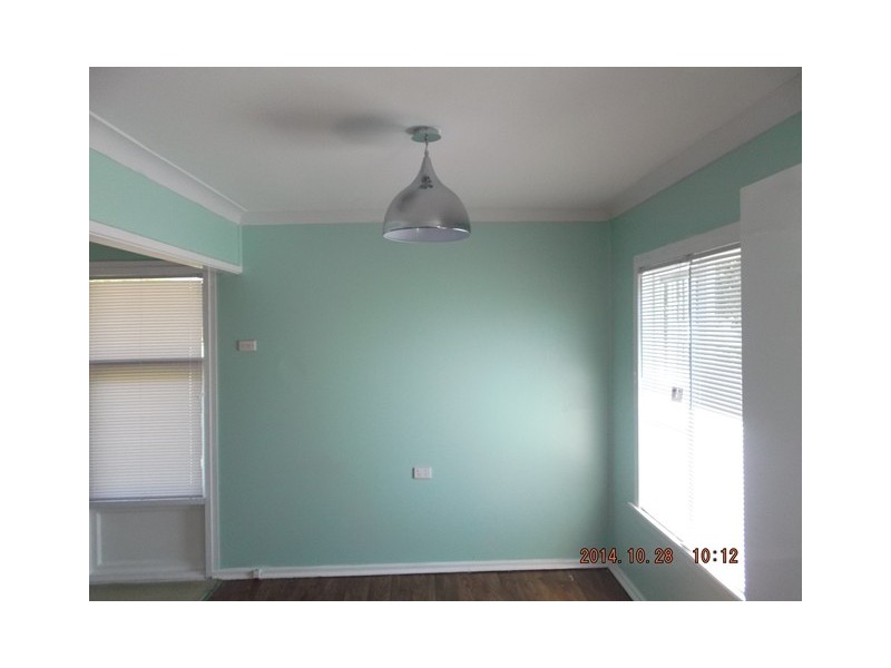 15 Hudson Street, Tumut NSW 2720