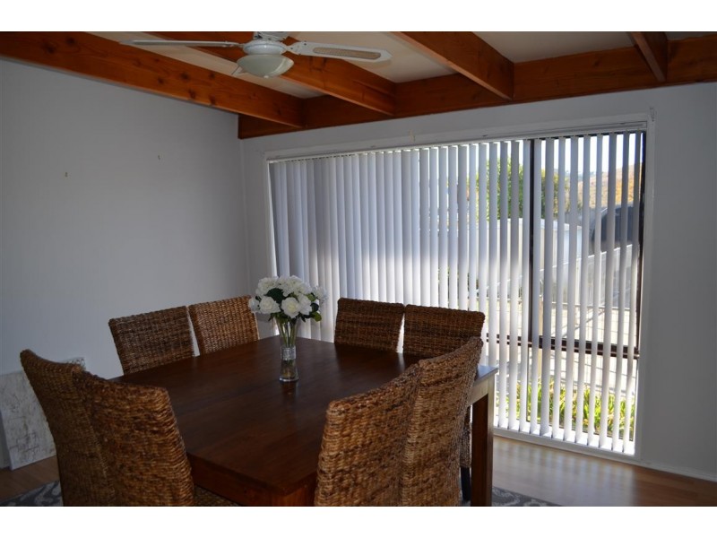 102 Lockhart Street, Adelong NSW 2729