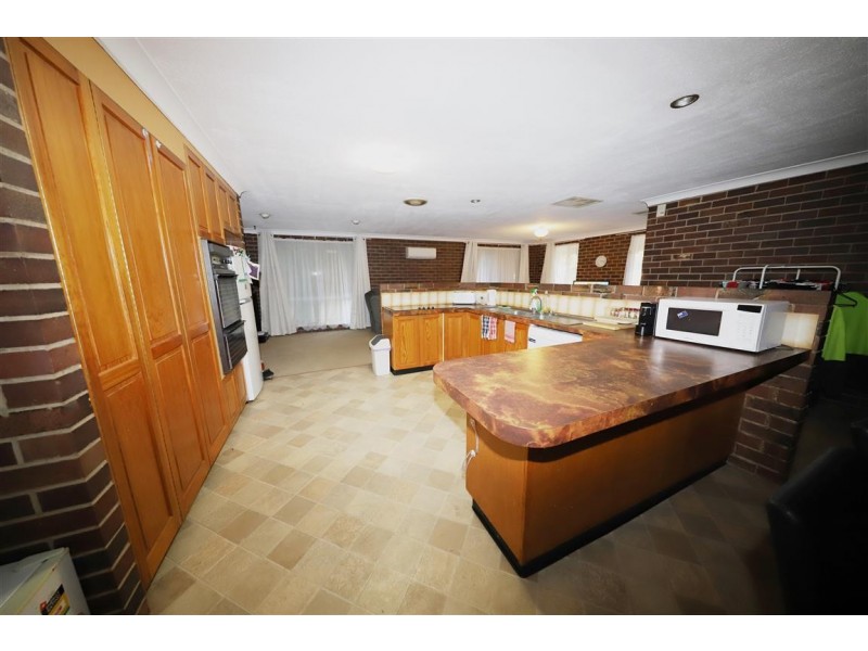 19 Gadara Place, Tumut NSW 2720