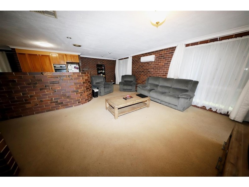 19 Gadara Place, Tumut NSW 2720