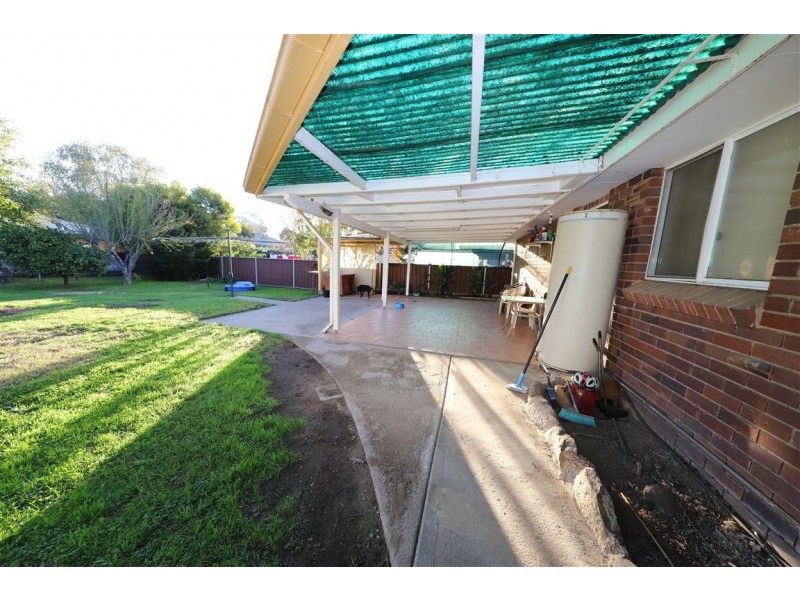 19 Gadara Place, Tumut NSW 2720