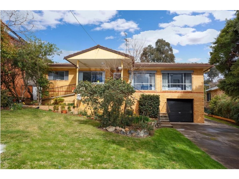 5 Highland Avenue, Tumut NSW 2720